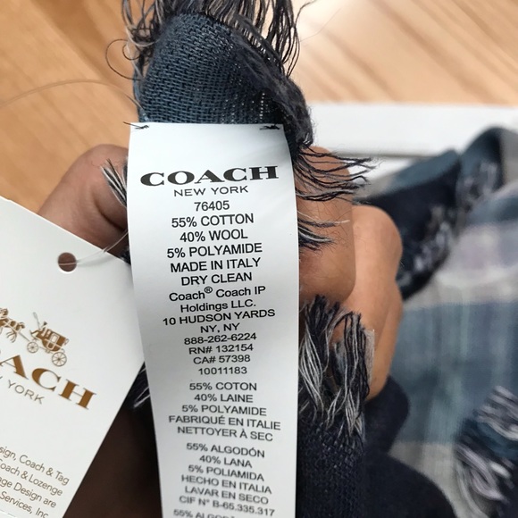NWT Coach plaid horse and carriage scarf/wrap - Picture 5 of 7